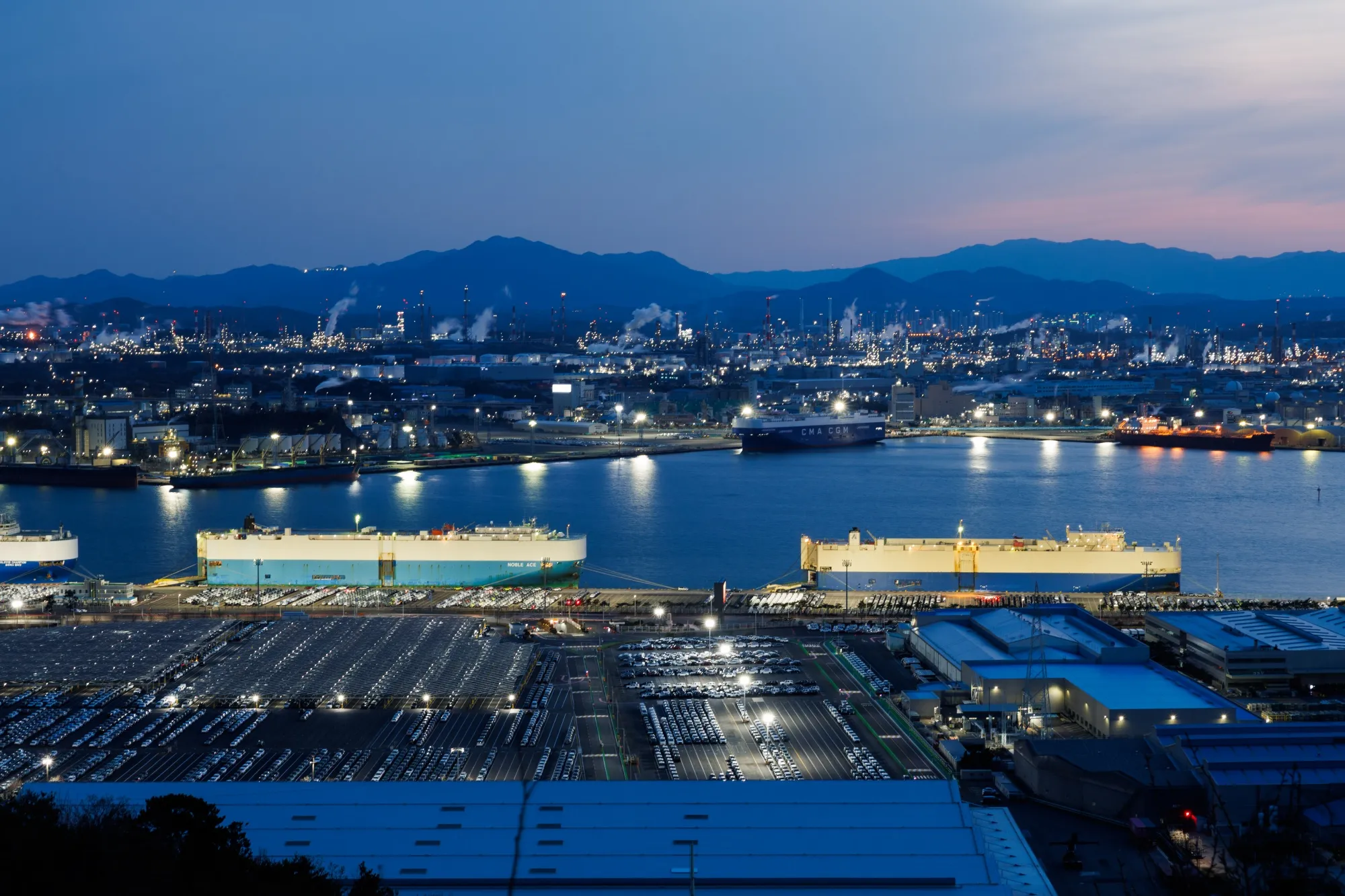 US Tariffs Set to Make world...
