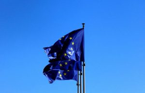 EU threatens countermeasures over Trump's steel...