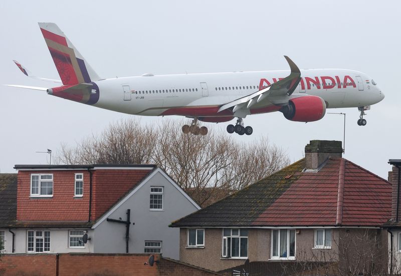 Air India in talks for major...