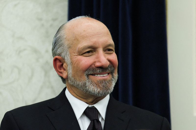 Lutnick downplays impact of tariff court...