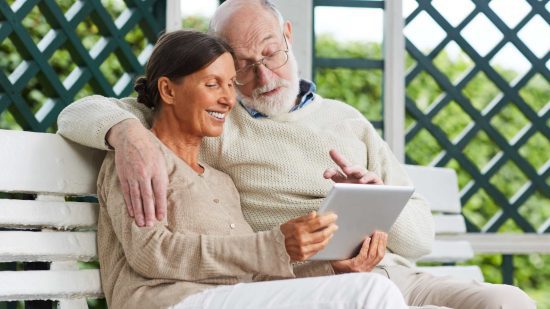 What Steps Should Expats Take for a Secure Retirement in the UAE